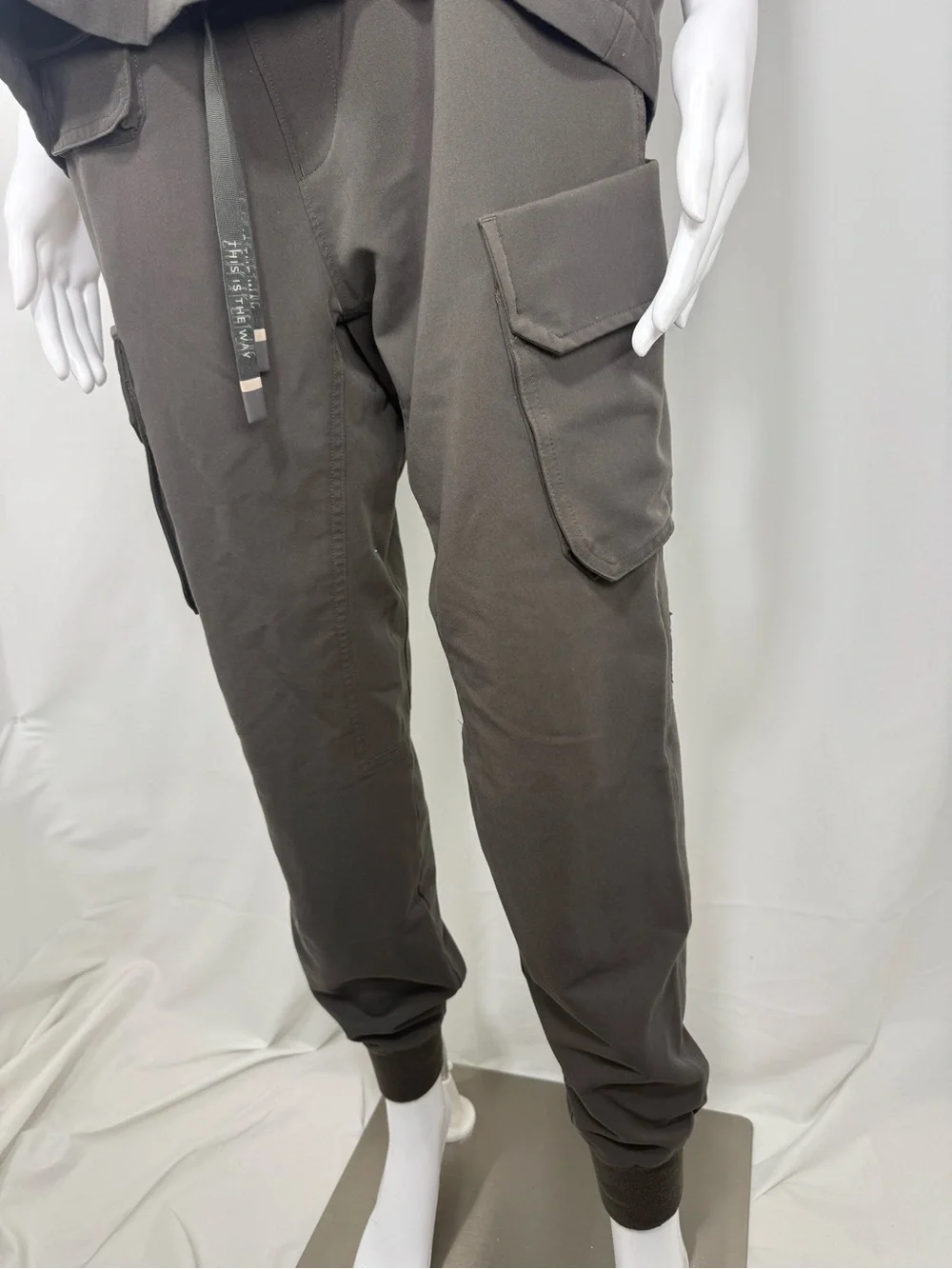Limited edition Star Wars x Figs mandalorian Men's Jogger scrub pants